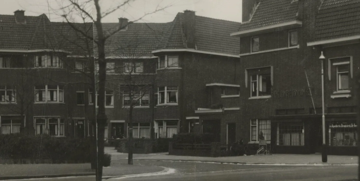 Bouwhistorisch onderzoek - Architect R.P. de Vries (1881 - 1955)